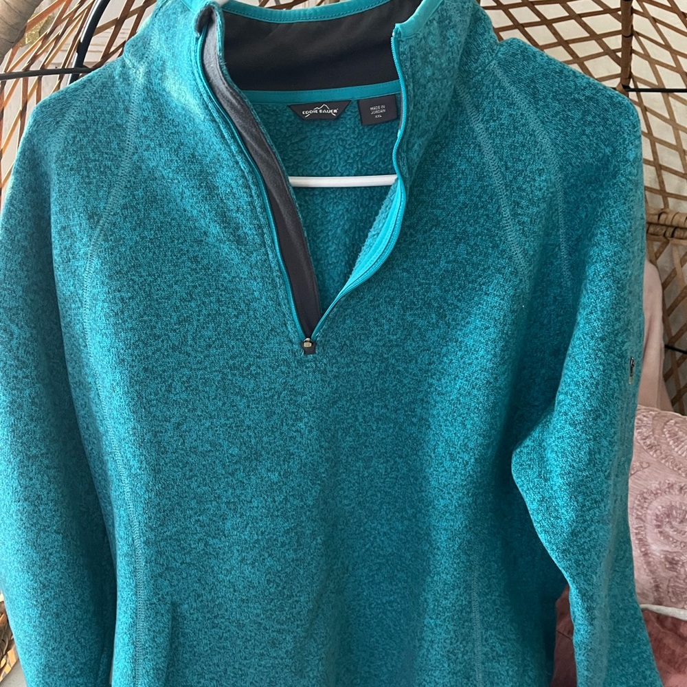 Eddie Bauer pull over
